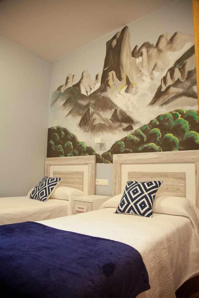 Cumbres De Los Picos Apartamento Urriellu Poo  ภายนอก รูปภาพ